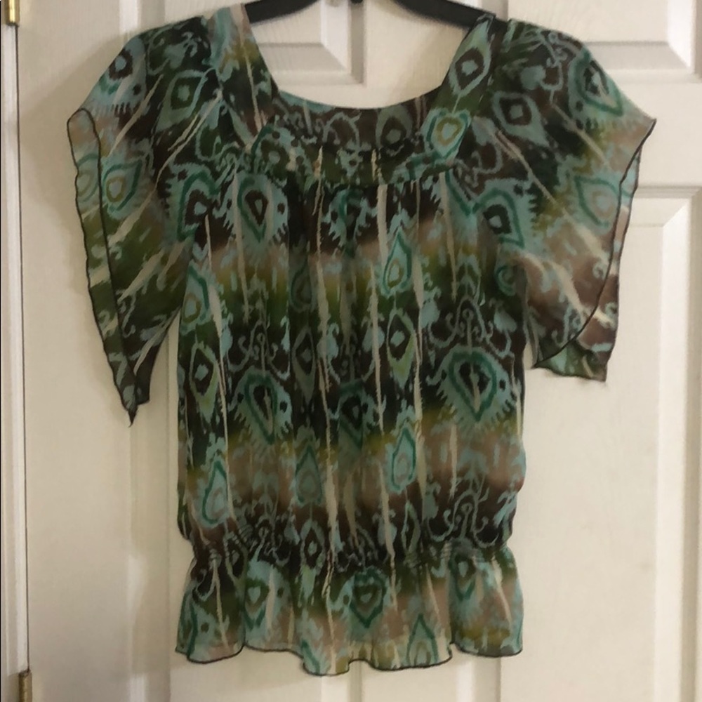 Size large flowing shirt green and brown